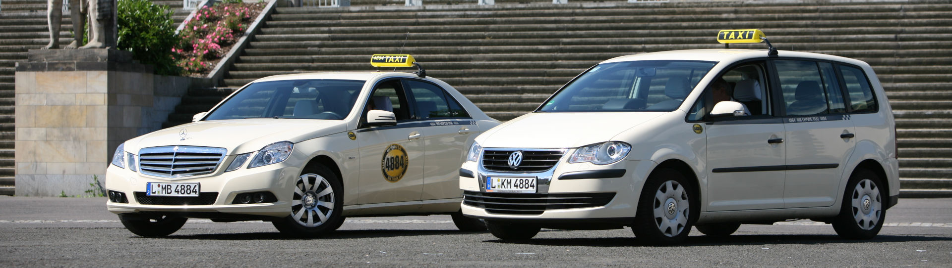 Durchsicht von Fahrzeugen - 4884 - Ihr Funktaxi Älteste Leipziger Funktaxenzentrale GmbH